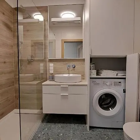 Port Krynica Rybacka 98 * Krynica Morska