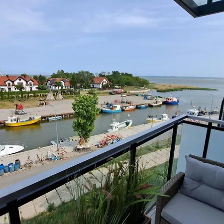 Port Krynica Rybacka 98 * Krynica Morska