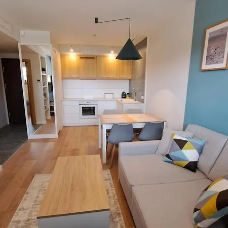 Hotel Port Krynica Rybacka 98 Krynica Morska